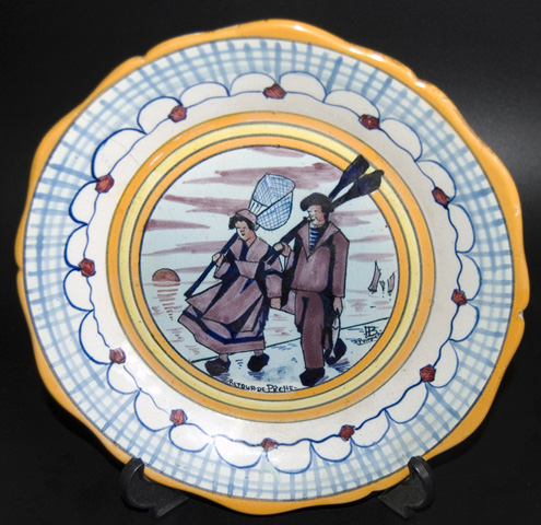 HB Quimper Pecheur series Plate designed by Paul Fouillen - Sold